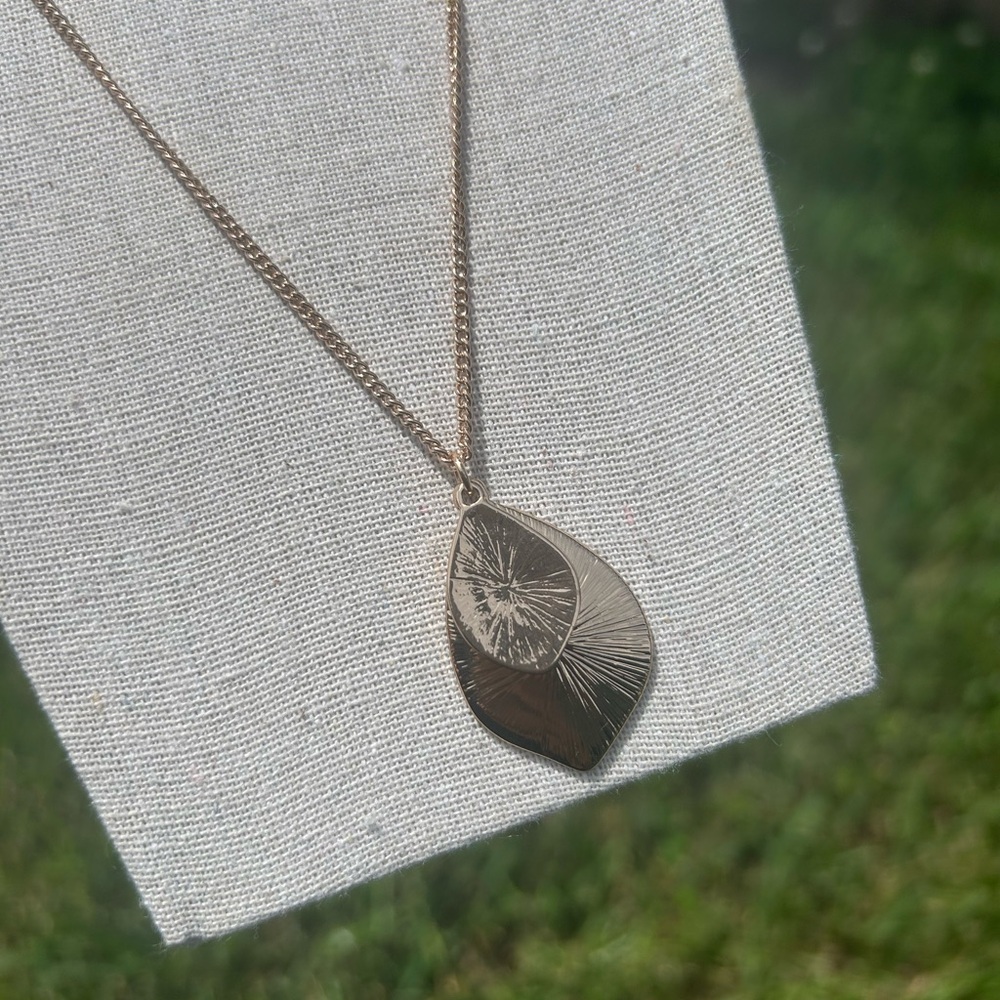 Leaf necklace